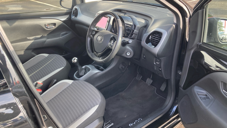 Toyota Aygo 1.0 VVT-i X-Trend 5dr Petrol Hatchback